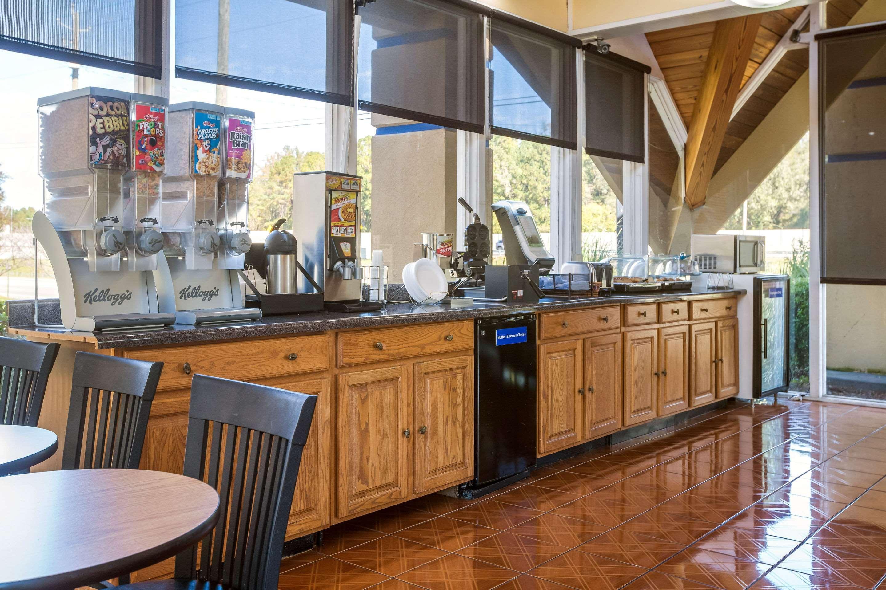 מלון Super 8 By Wyndham Macon Ga מראה חיצוני תמונה