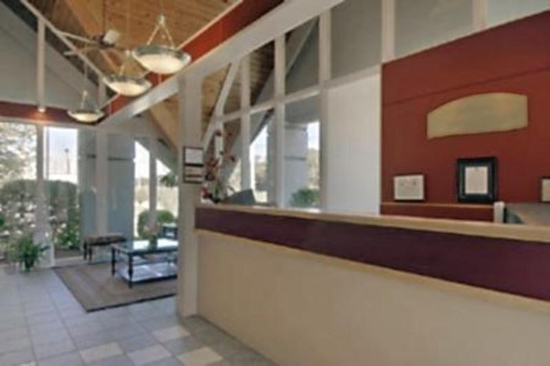 מלון Super 8 By Wyndham Macon Ga מראה חיצוני תמונה