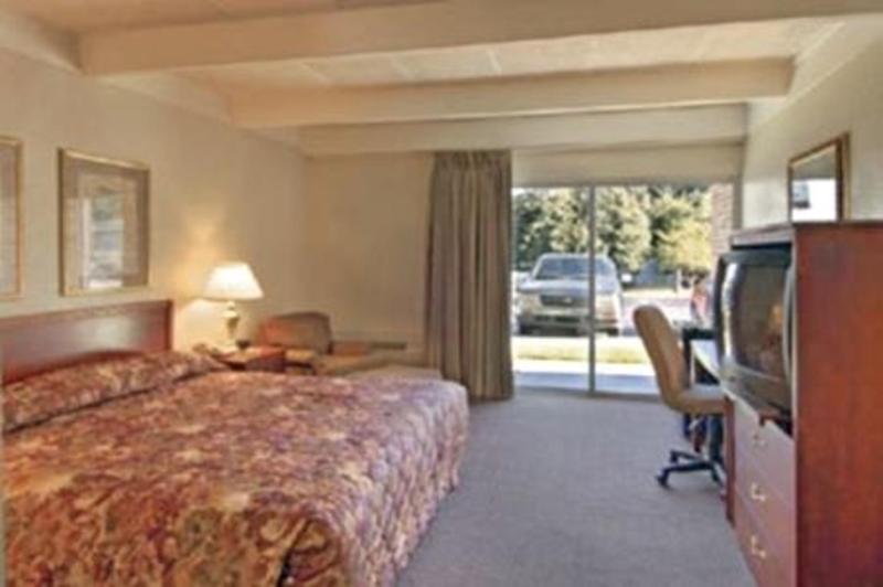 מלון Super 8 By Wyndham Macon Ga מראה חיצוני תמונה
